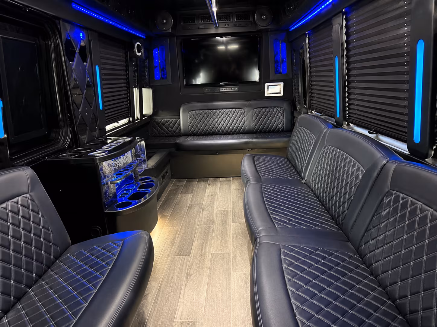 Kent Homecoming & Prom Party Bus Rentals