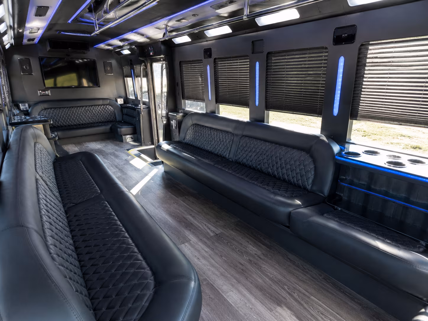 Olympia Homecoming & Prom Party Bus Rentals