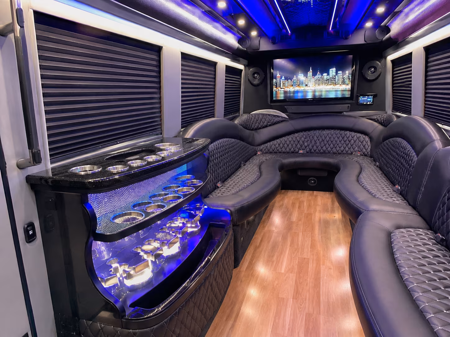 Renton Birthday, Sweet 16, & Quinceañera Party Bus Rentals
