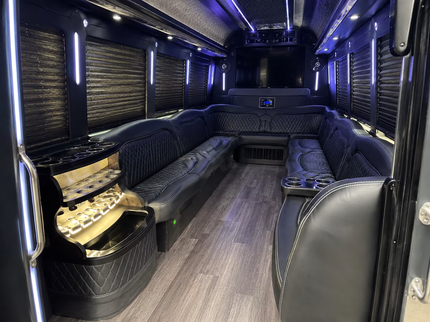 Renton Homecoming & Prom Party Bus Rentals