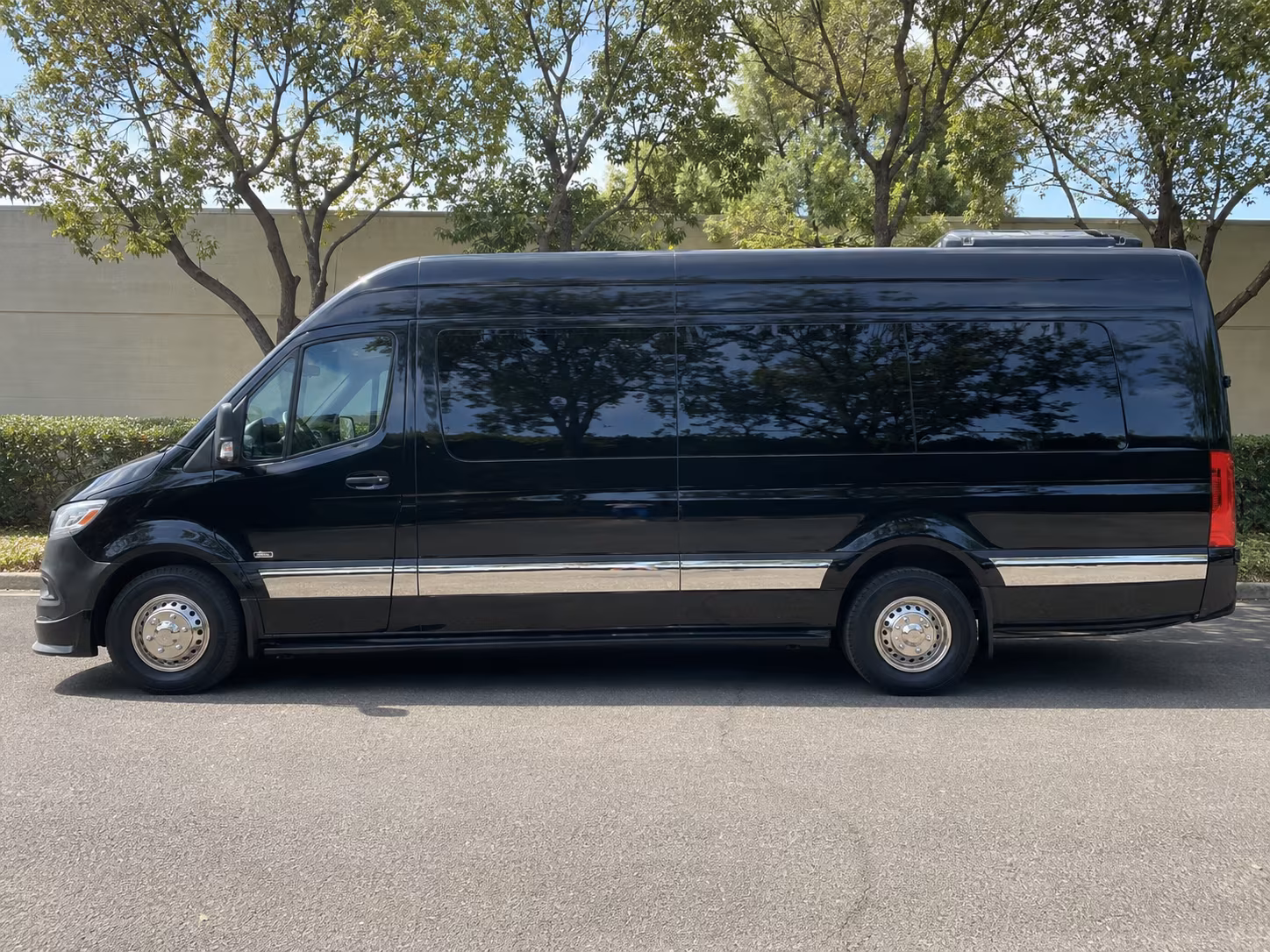 Seattle Airport Shuttles & Transportation