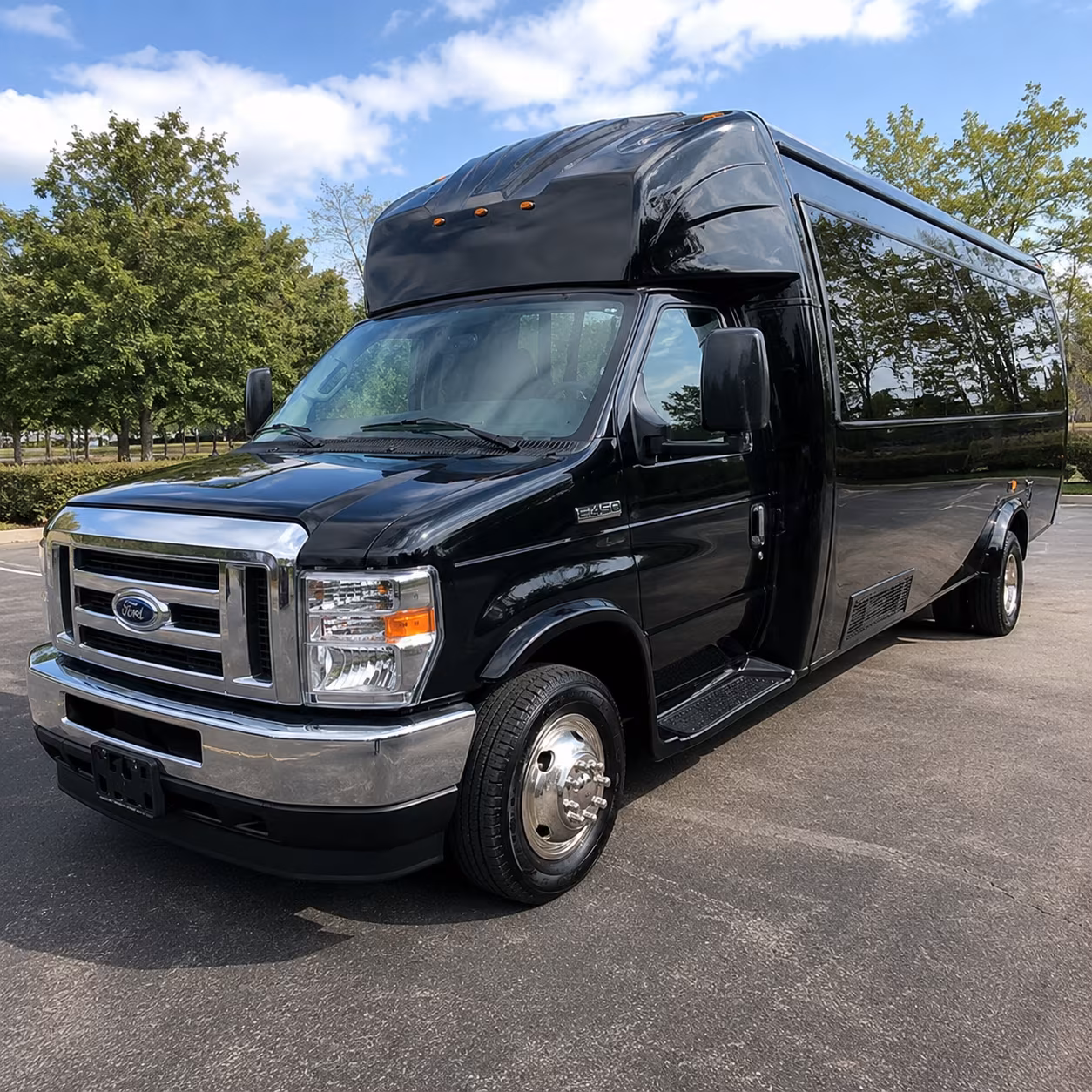 Spokane Valley Birthday, Sweet 16, & Quinceañera Transportation onboard seating