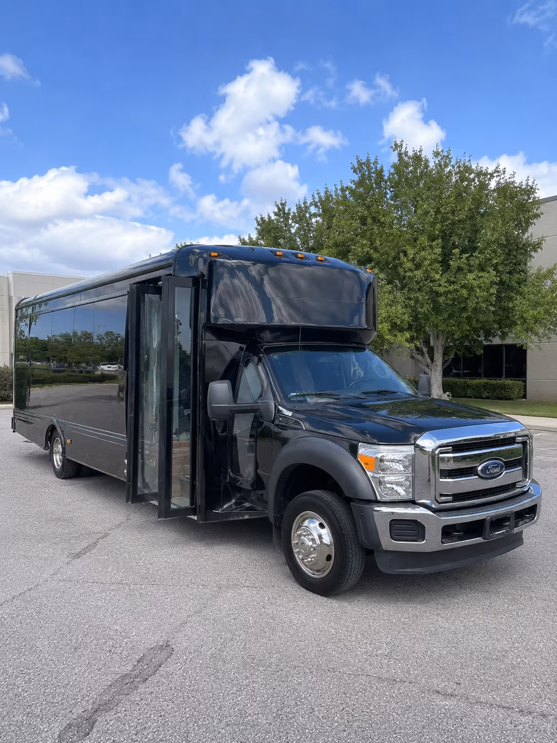 Spokane Valley Wedding Transportation party bus exterior